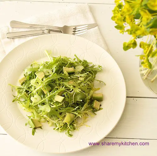 rocket-frisee-salads-with-ginger-vinaigrette1-2651453