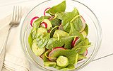 thumb-spinach-and-radishes-salad-3343331