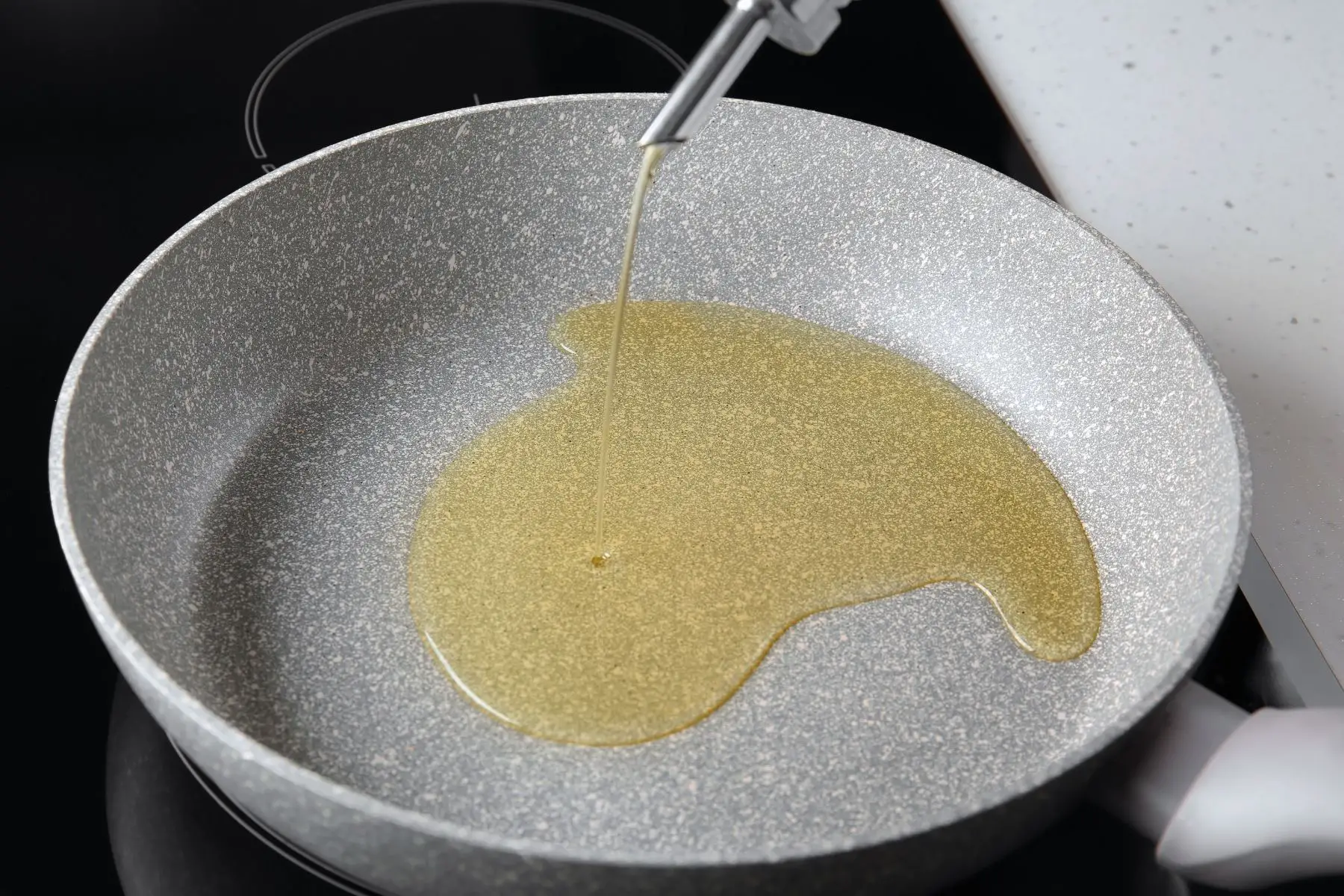 grease pan with oil