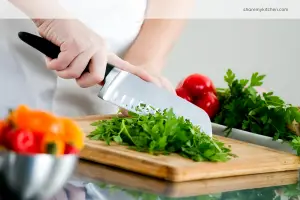 learn how to chop veggies