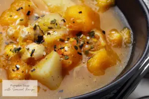 Pumpkin Soup with Seaweed